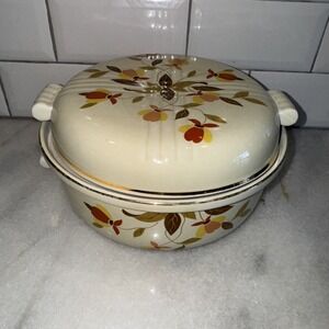 Vintage Hall Superior Autumn Leaf Covered Casserole Dish 2-Qt Mary Dunbar Jewel